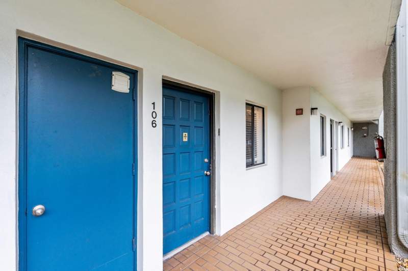 2 bedroom Condominium at 4822 Esedra Court #106, Fountains Of Palm Beach Condo 4, Lake Worth — photo 3