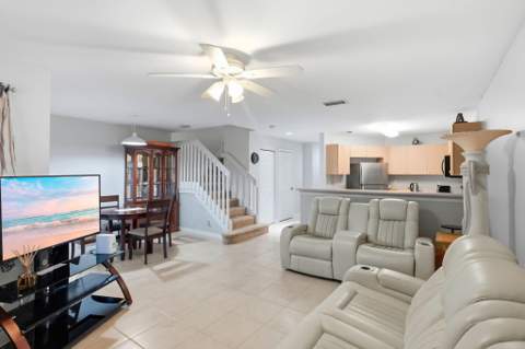 660 Imperial Lake Road, West Palm Beach FL - photo 11 of 54