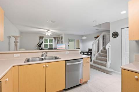 660 Imperial Lake Road, West Palm Beach FL - photo 17 of 54