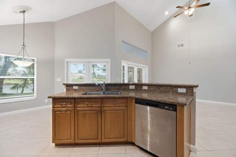 10919 NW 62nd Court, Parkland FL - photo 17 of 52