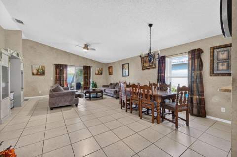 628 Stanford Lane, Port St. Lucie FL - photo 8 of 19