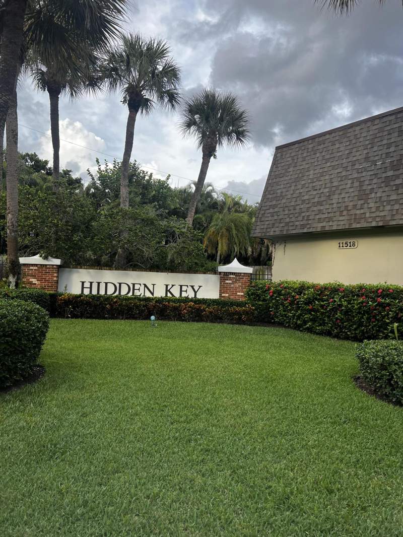 2 bedroom Condominium at 11518 LANDING Place #C3, HIDDEN KEY CONDO, Palm Beach Gardens — photo 2