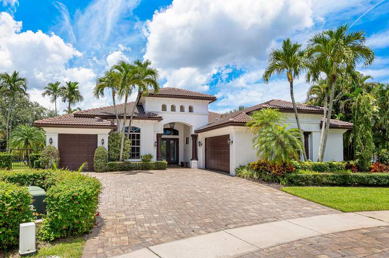 4 bedroom Single Family Residence at 16344 Mira Vista Lane, Mizner Country Club, Delray Beach — photo 2