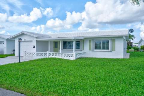 2198 SW 12Th Avenue, golf community for sale in Boynton Beach