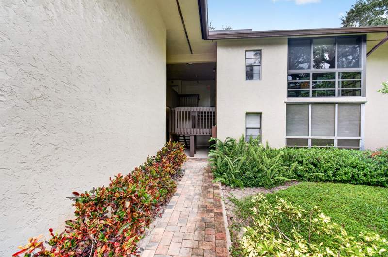 2 bedroom Villa at 7539 Greenlake Way, MNR FOREST CONDO I, Boynton Beach — photo 2