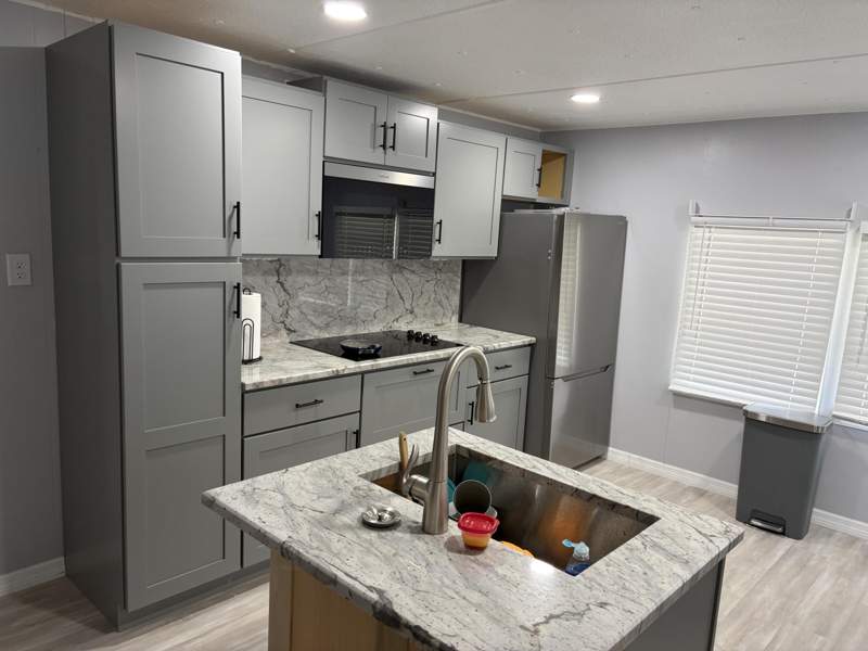 2 bedroom Manufactured Home at 11055 SE Federal Highway #19, Woodbridge Mobile Village, Hobe Sound — photo 5