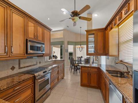 7216 Mystic Way, Port St. Lucie FL - photo 17 of 60