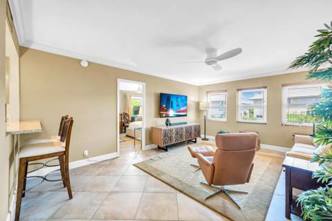 615 NE 12th Avenue #301, Fort Lauderdale FL - photo 7 of 40