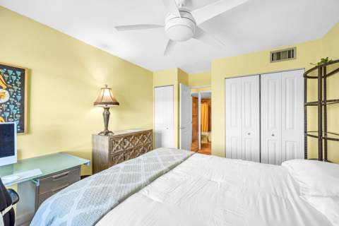 615 NE 12th Avenue #301, Fort Lauderdale FL - photo 24 of 40
