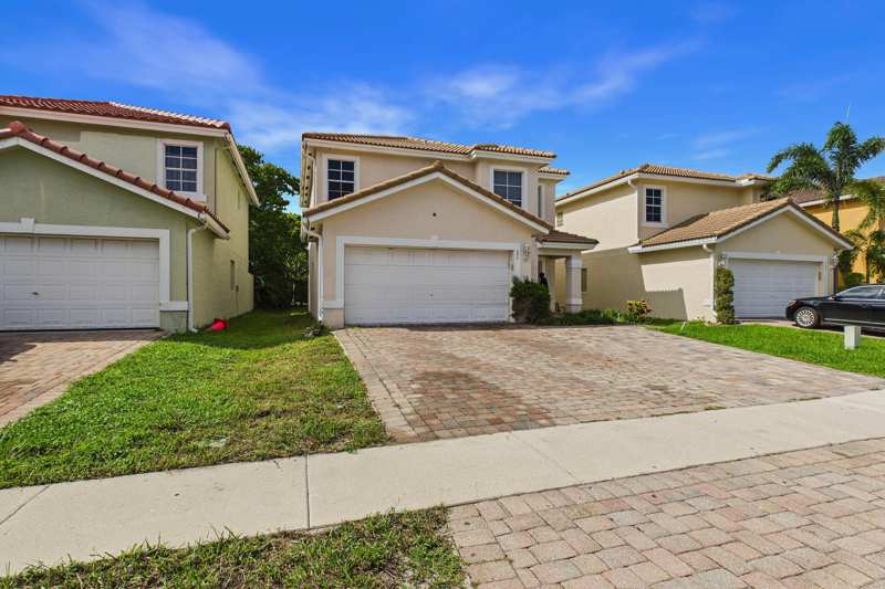 4 bedroom Single Family Residence at 657 Perdido Heights Drive, Waterways Taheri Pud, Lake Belvedere Estates — photo 1