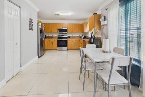 657 Perdido Heights Drive, Lake Belvedere Estates FL - photo 12 of 40