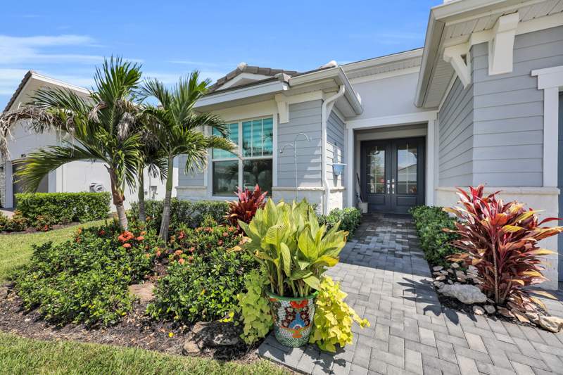 2 bedroom Single Family Residence at 10057 SW Carnelian Street, Telaro At Southern Grove Phase 2 And 3, Port St. Lucie — photo 2