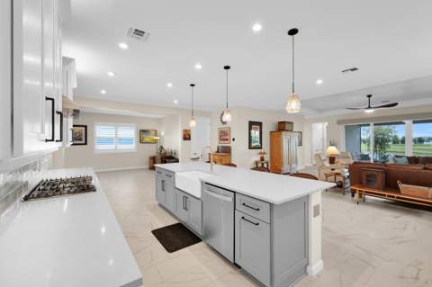 10057 SW Carnelian Street, Port St. Lucie FL - photo 7 of 54