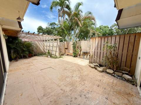 710 7th Lane, Palm Beach Gardens FL - photo 21 of 30