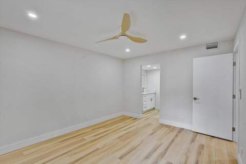 5220 Las Verdes Circle, Delray Beach FL - photo 19 of 25