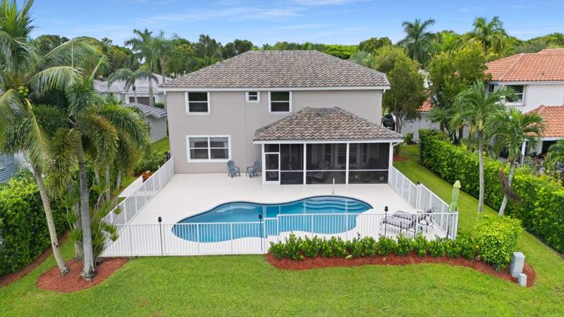 5 bedroom Single Family Residence at 12621 YARDLEY Drive, BOCA FALLS - EMERALD POINTE, Boca Raton — photo 4