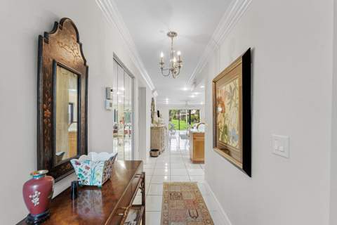 8520 Casa Del Lago #E, Boca Raton FL - photo 6 of 36