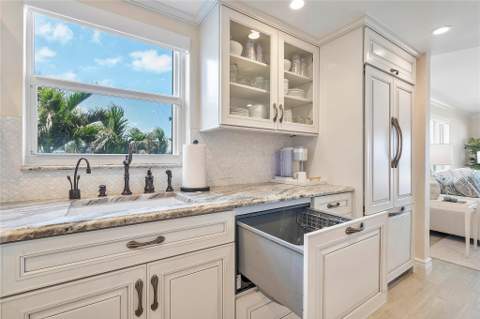 1710 S Ocean Lane #201, Fort Lauderdale FL - photo 12 of 24