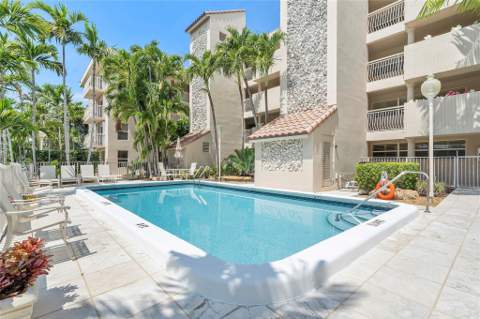 1710 S Ocean Lane #201, Fort Lauderdale FL - photo 20 of 24