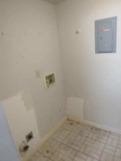 335 Pine Ridge Circle #D-1, Greenacres FL - photo 9 of 30