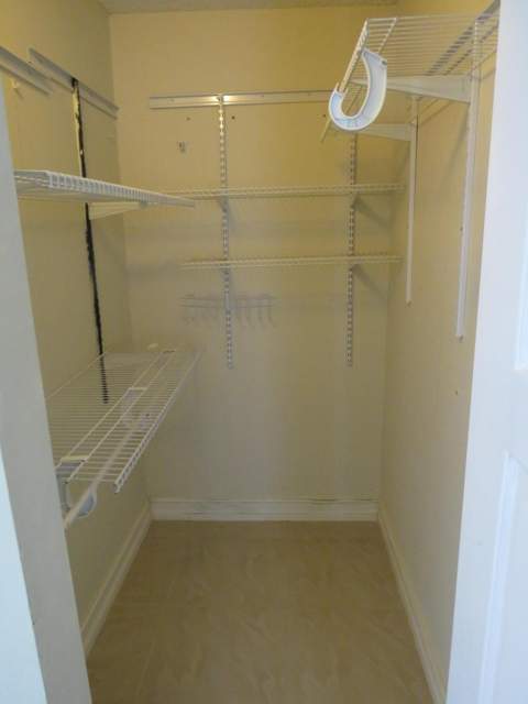 335 Pine Ridge Circle #D-1, Greenacres FL - photo 14 of 30