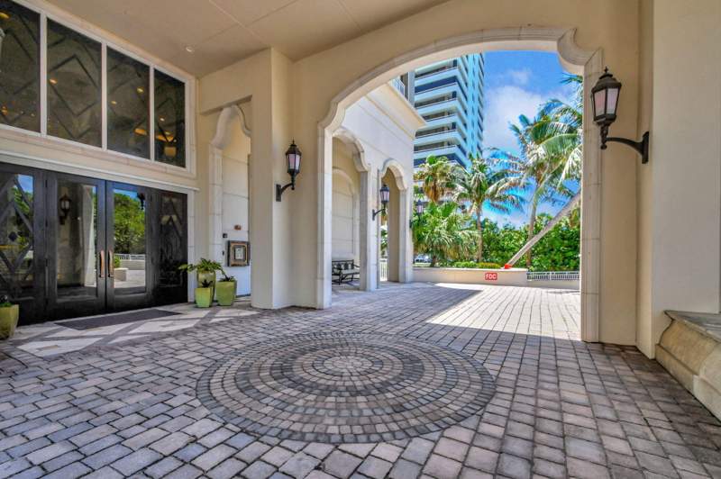 3 bedroom Condominium at 5310 N OCEAN Drive #301, ONE SINGER ISLAND CONDO, Singer Island — photo 4