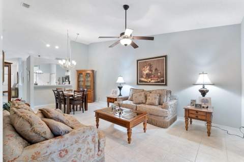 8498 Logia Circle, Boynton Beach FL - photo 6 of 30