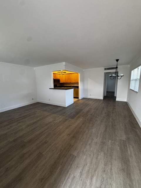 163 Waterford G, Delray Beach FL - photo 8 of 9