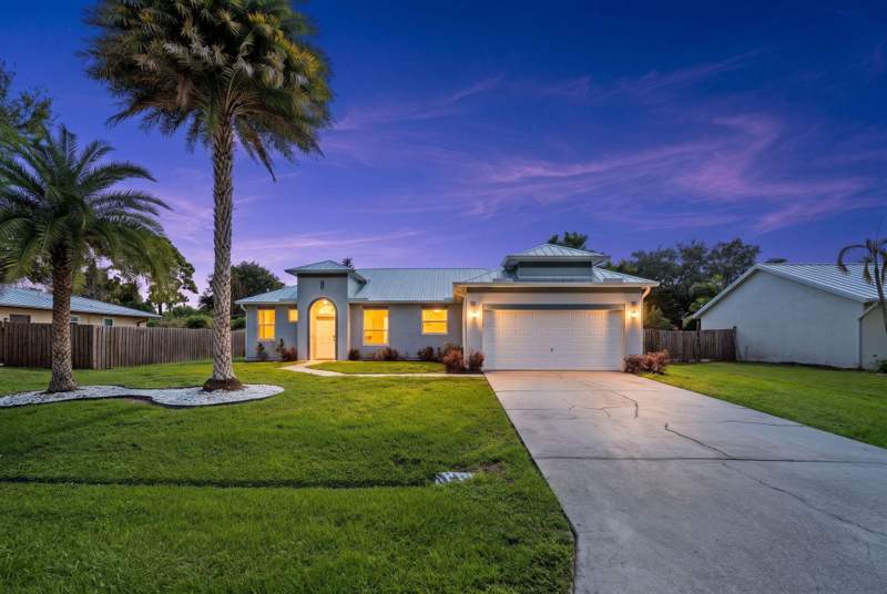 4 bedroom Single Family Residence at 1731 SE Ridgewood Street, PORT ST LUCIE SECTION 29, Port St. Lucie — photo 1