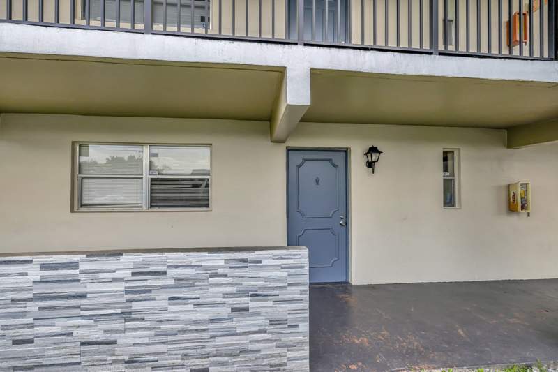 2 bedroom Condominium at 7820 S COLONY Circle #109, VERSAILLES GARDENS CONDO, Tamarac — photo 3