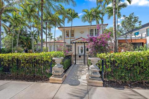 228 9TH Street, West Palm Beach FL - photo 6 of 31