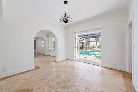 228 9TH Street, West Palm Beach FL - photo 17 of 31