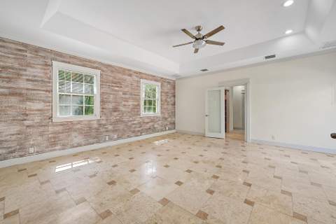 228 9TH Street, West Palm Beach FL - photo 19 of 31