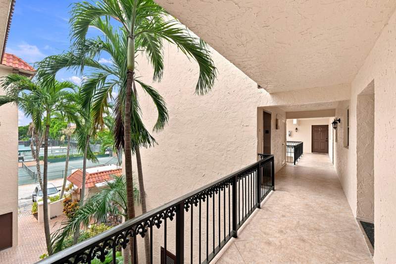 2 bedroom Condominium at 610 TENNIS CLUB Drive #305, TENNIS CLUB WINGFIELD CONDO, Fort Lauderdale — photo 5