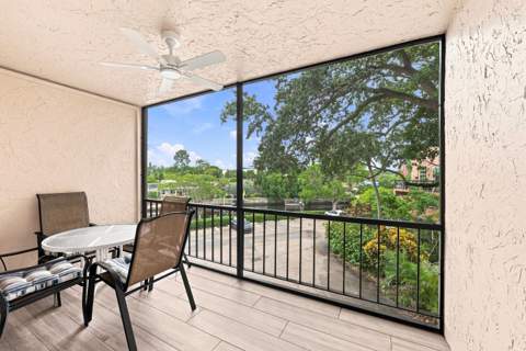 610 TENNIS CLUB Drive #305, Fort Lauderdale FL - photo 13 of 40