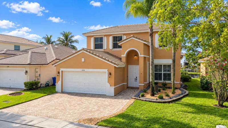 4 bedroom Single Family Residence at 13158 SW 30th Street, Pod 9 At Monarch Lakes, Miramar — photo 1