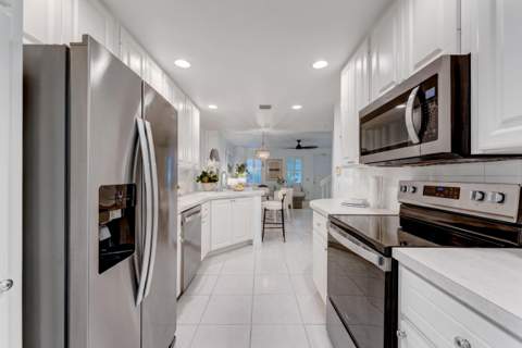 3049 E Community Drive, Jupiter FL - photo 8 of 29