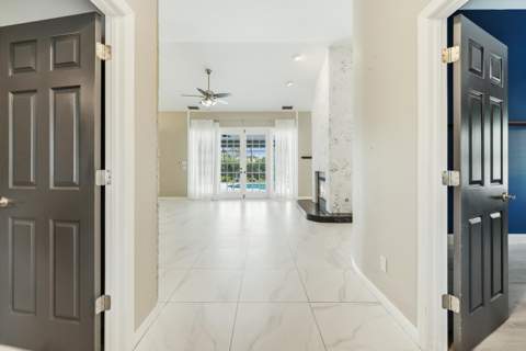 1282 SW Bent Pine Cove, Port St. Lucie FL - photo 7 of 41