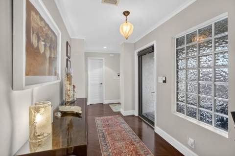 210 Washingtonia Avenue, Lauderdale-By-The-Sea FL - photo 16 of 64