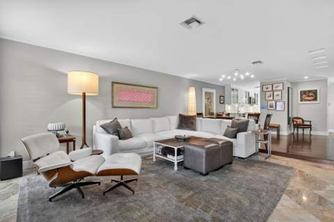 210 Washingtonia Avenue, Lauderdale-By-The-Sea FL - photo 24 of 64