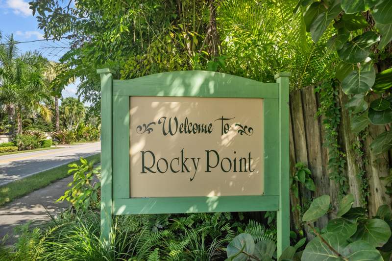 3 bedroom Single Family Residence at 5637 SE Major Way, Rocky Point Highlands, Stuart — photo 5