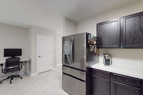 5557 SE Isabelita Avenue, Stuart FL - photo 13 of 51