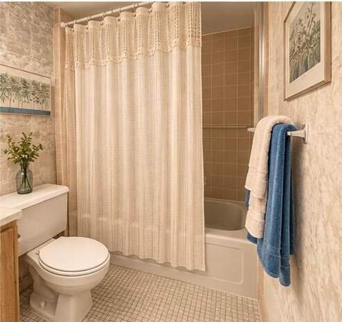 6585 Kensington Lane #102, Delray Beach FL - photo 6 of 14