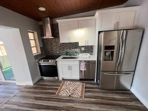 1609 SW 14TH Street, Fort Lauderdale FL - photo 6 of 61