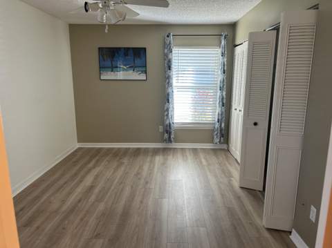 4054 NW Cinnamon Tree Circle, Jensen Beach FL - photo 10 of 13