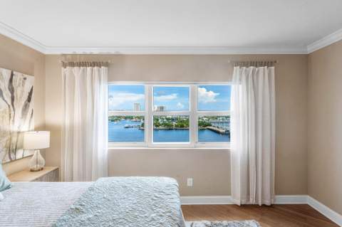 2640 Lake Shore Drive #1210, Riviera Beach FL - photo 23 of 59