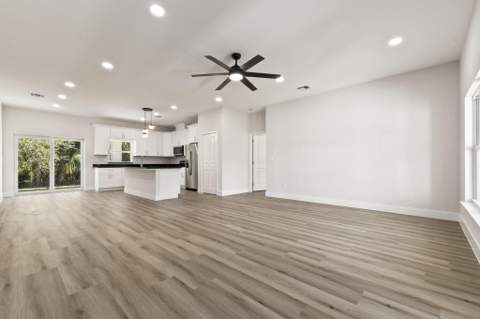 5310 Sunset Boulevard, Fort Pierce FL - photo 11 of 53