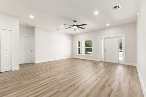 5310 Sunset Boulevard, Fort Pierce FL - photo 14 of 53