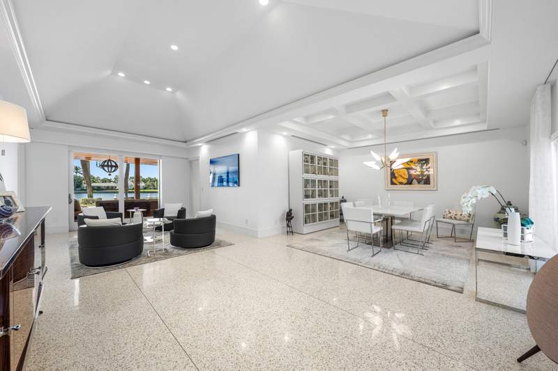 5 bedroom Single Family Residence at 50 Spoonbill Road, Point Manalapan 1, Manalapan — photo 5