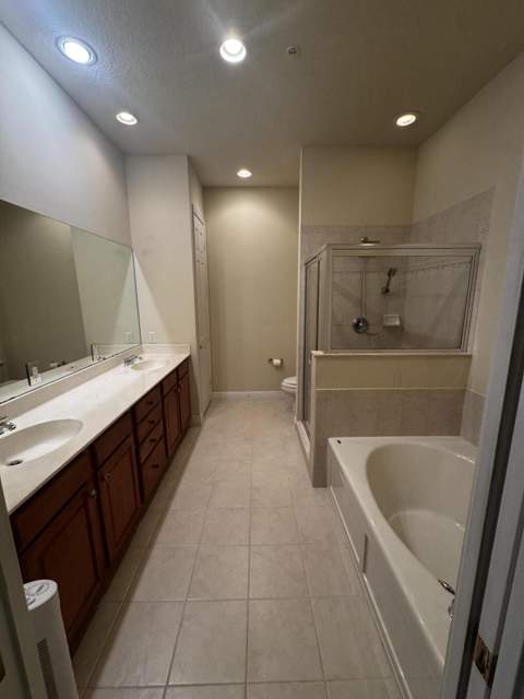 12743 SE OLD CYPRESS Drive #7-904, Hobe Sound FL - photo 19 of 32